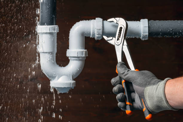 Professional Sewer Line Repair technician working in Richwood, OH
